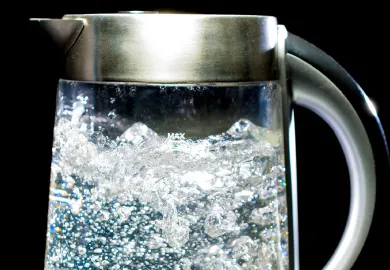 Польза и вред кипяченой воды. Какую воду лучше пить? 
